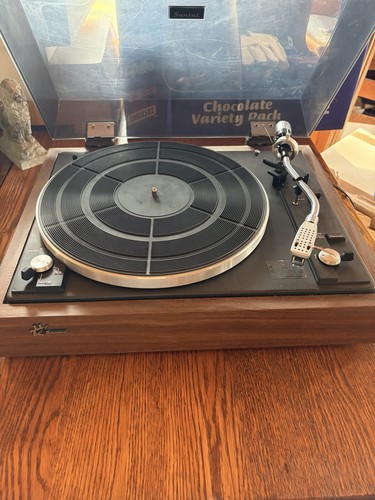 Vintage Early 1970s Sansui SR-212 Turntable 