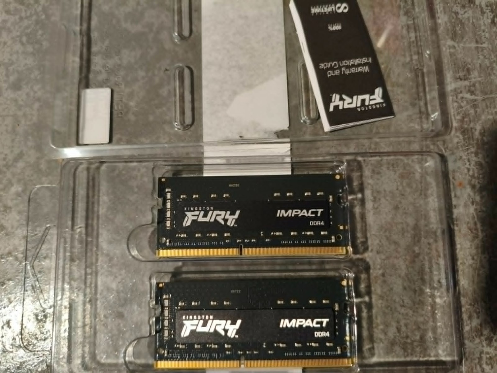 Mémoire RAM DDR4 32Go Kingston FURY Impact pour PC portable