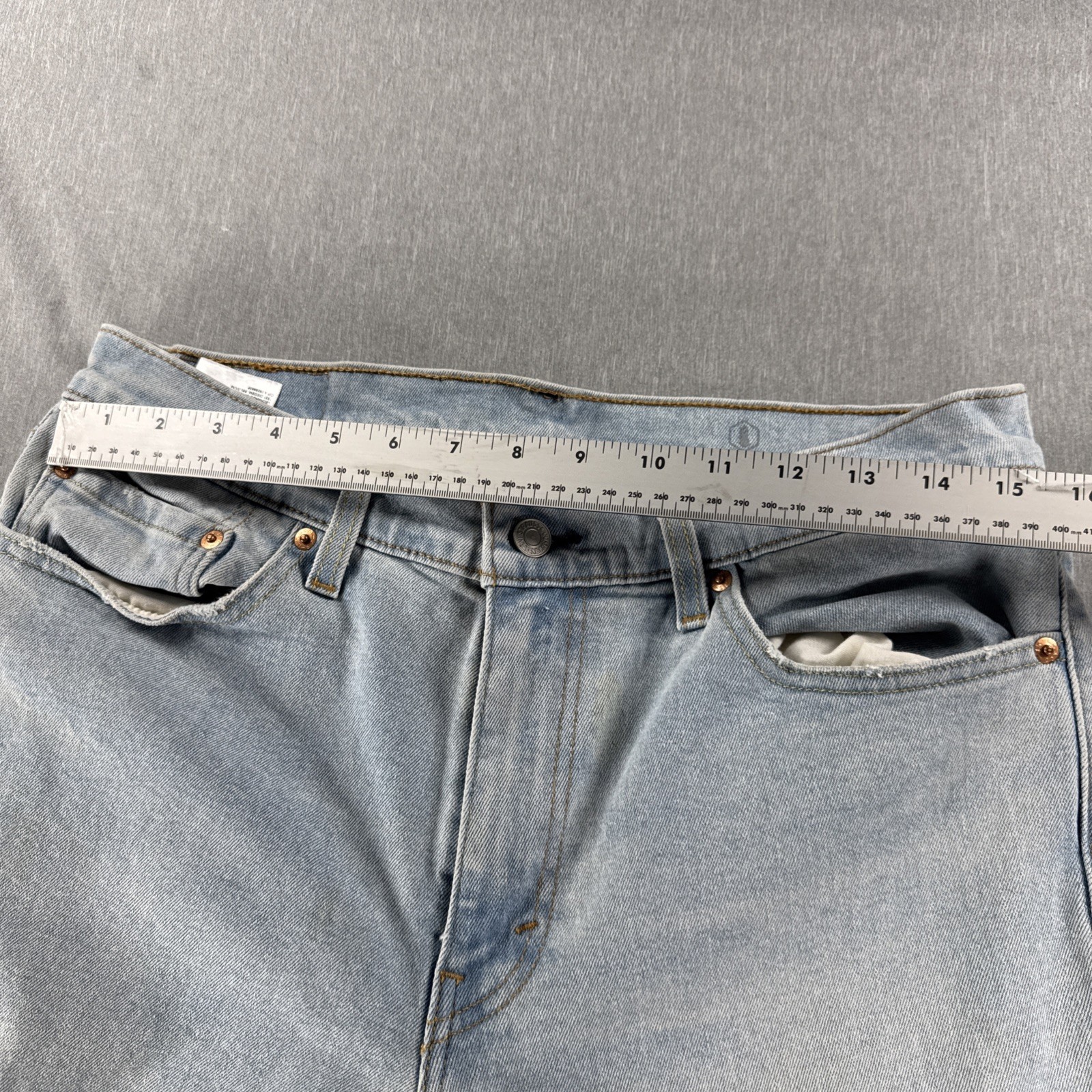 Levi's 511 Slim Fit Jeans W30 L32 Mens Light Wash Denim thumbnail 9