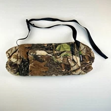 Cabelas Thinsulate Camouflage Hand Warmer Pouch Insulated Polar Fleece New