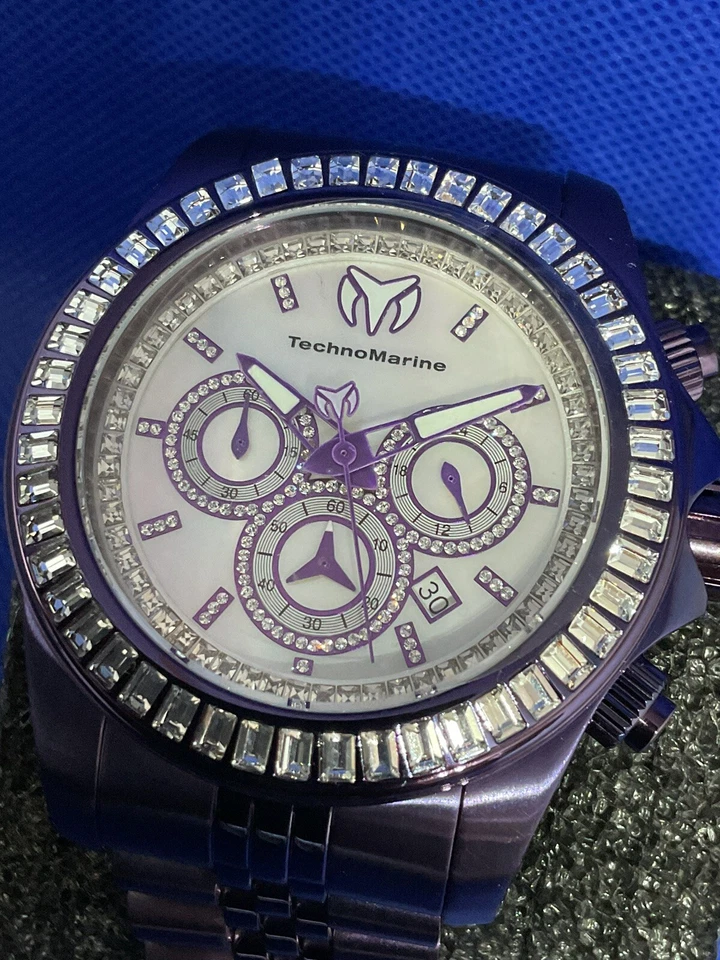 Techno Marine Manta Ray mod 221033 men's dress wristwatch - image 2 of 4