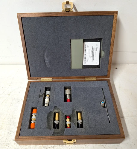 Agilent 85039B Option 00M Type F Calibration Kit