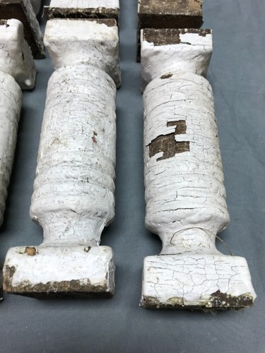 Antique Lot 10 Small Wood Porch Span Spindles 2x7 Shabby White VTG Chic 1034-23B - Picture 8 of 11
