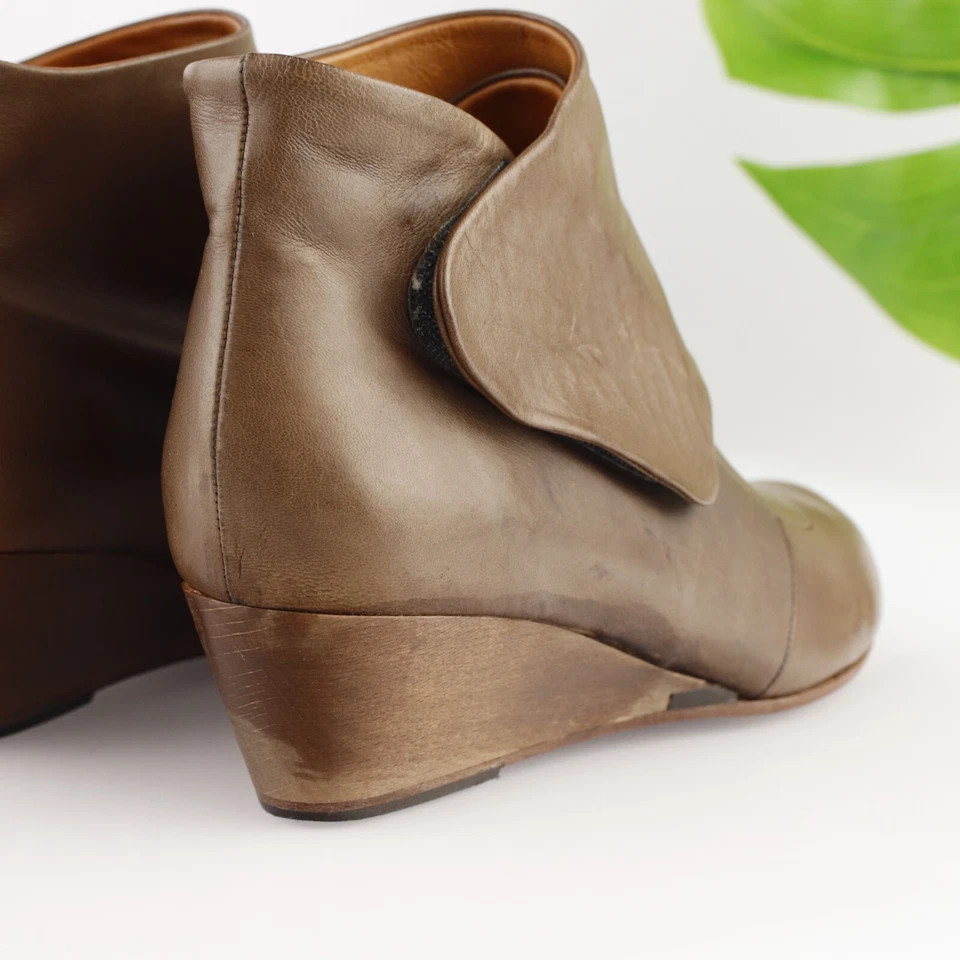 Bota Kafka Coclico para mujer talla 38 7,5 cuero tostado botín desgastado cuña baja Foto 3 de 4