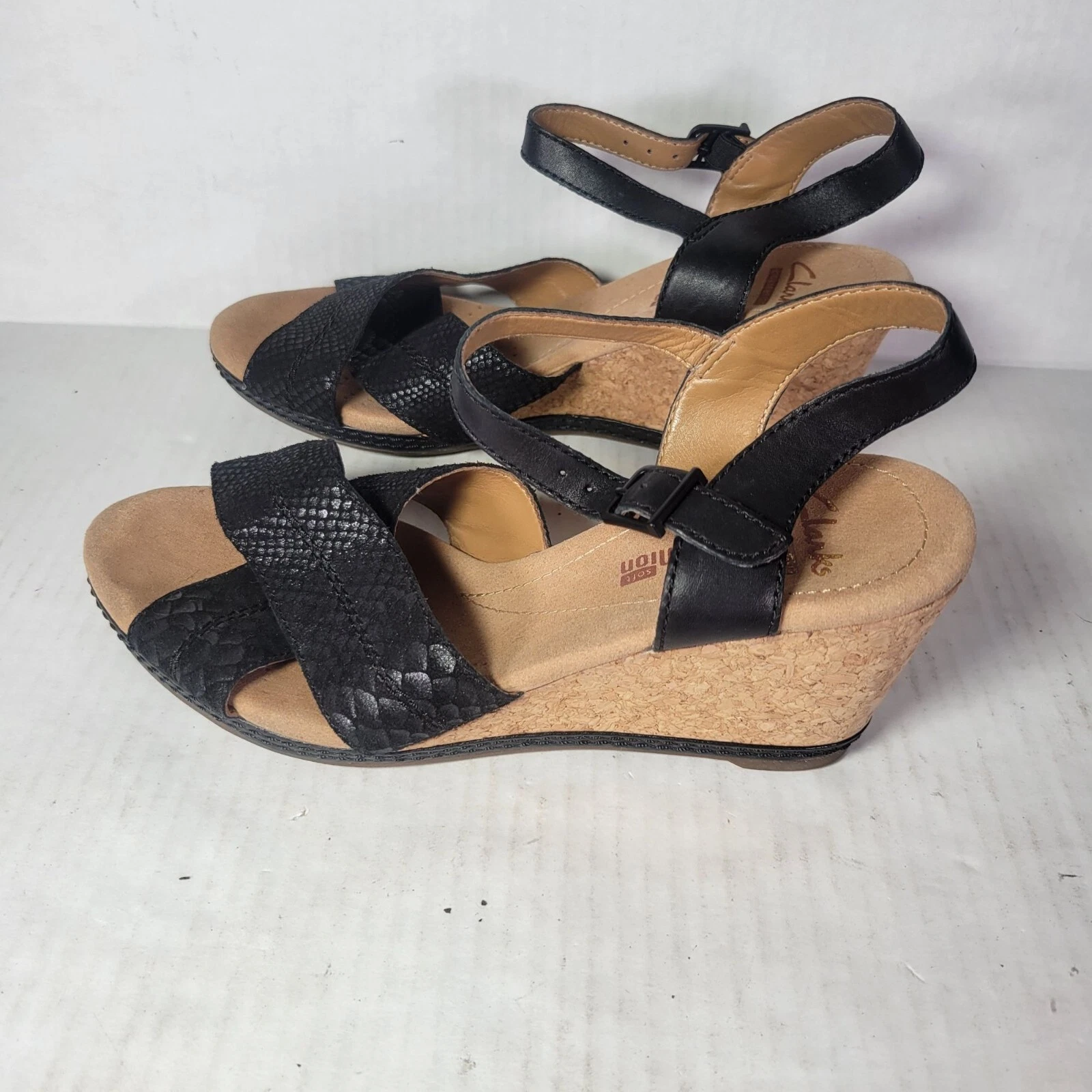 Sandali donna Clarks neri pelle sughero zeppa cinturino regolabile misura 7