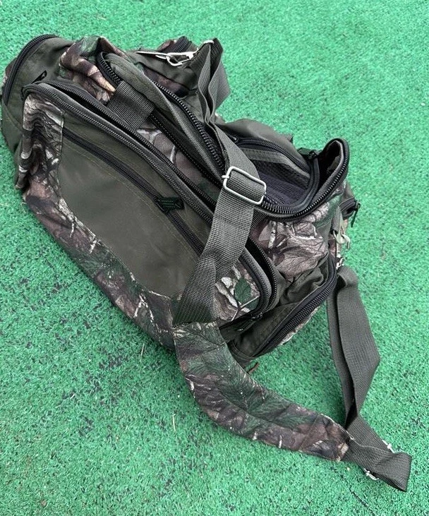 Military Camo Duffle Bag Hunting Fishing Gear Catch-All Carry-On Organizer Fish - Image 2 of 4