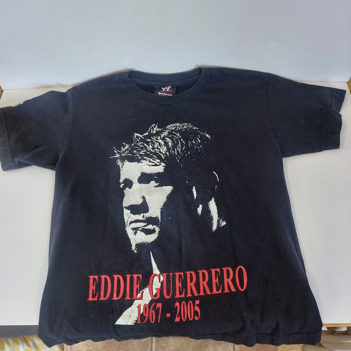 Vintage 2005 WWE Eddie Guerrero R.I.P. Memorial Viva La Raza Shirt Youth  Large | eBay