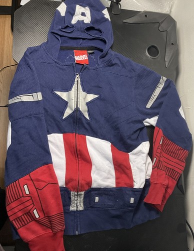 Captain America Marvel zip up hooded sweatshirt size Small Superhero