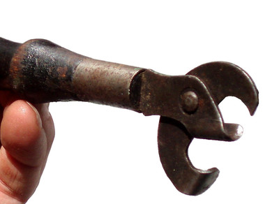 VERY OLD / EARLY PRIMITIVE ANTIQUE WOOD HANDLE CAN OPENER TOOL