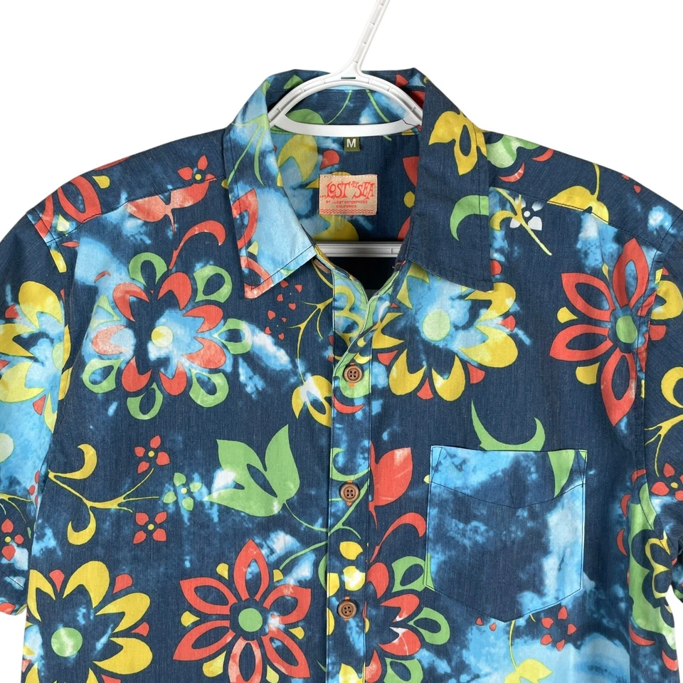 Camisa con botones Lost At Sea para hombre mediana colorida floral S/S elástica tie dye Foto 2 de 4