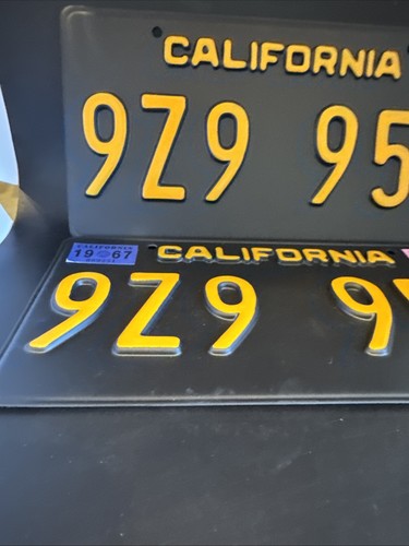 California Movie TV Prop Raised Plastic License Plates Black 1968 - Picture 2 of 6