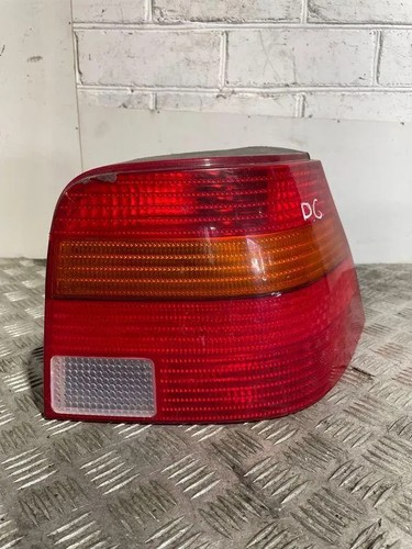 VW GOLF IV 1J1 Rücklicht hinten rechts 67736982 1J6945096Q 1.60 Petrol 32951147