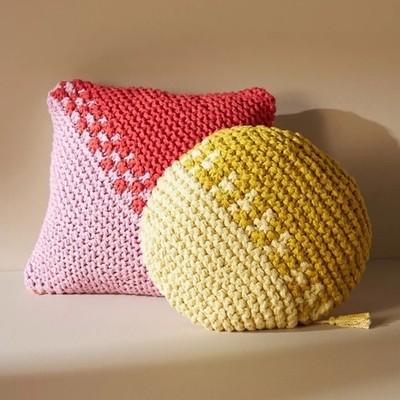 Anthropologie Hand Knit Lawrence Pillow Round Chunky Knit Cotton Yellow 16''
