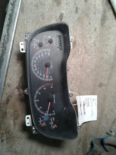 Speedometer Cluster With Tachometer MPH Fits 99 DODGE 1500 PICKUP 2727036 - Image 2 of 2