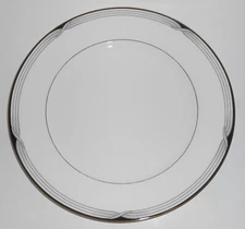 Lenox China Erica w/Gold Dinner Plate