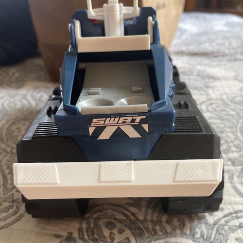 Matchbox Mega Rig Police SWAT Car/Truck - Picture 2 of 6