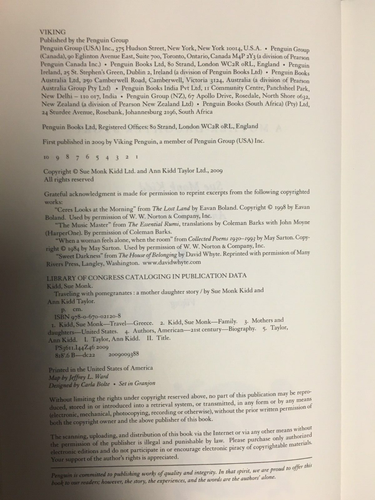 "Traveling with Pomegranates: A Mother-Daughter Story" Kidd 1st/1st HC/DJ 2009 - Bild 7 von 9