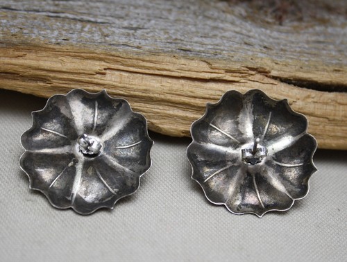 Vintage Sterling Silver Turquoise Flower Earrings - Picture 6 of 6