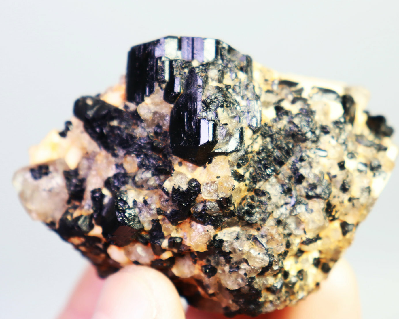 Natural Black Tourmaline Quartz Crystal Stone 136g Mineral Specimen
