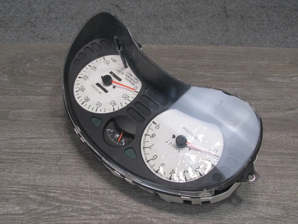 🥇91-93 MITSUBISHI 3000GT M/T CUADRO DE INSTRUMENTOS MEDIDOR VELOCÍMETRO MB604744 OEM Foto 4 de 4