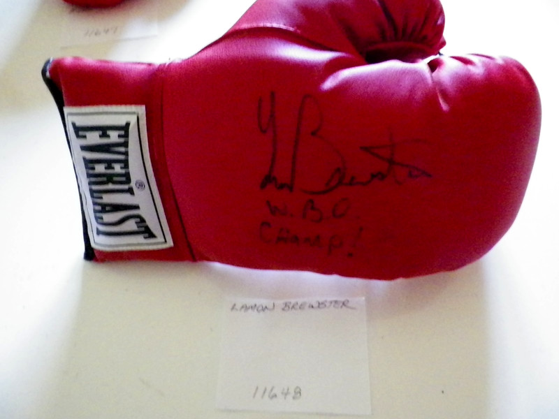 LAMON BREWSTER -BOXER AUTHENTIC AUTOGRAPHED EVERLAST BOXING GLOVE