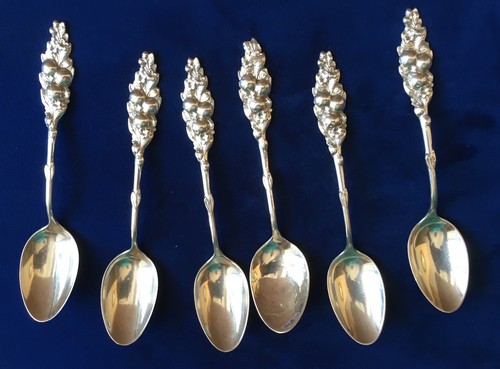 Antique/Vintage - Set of (6) Sterling Silver Floral Demi-Tasse / Dessert Spoons