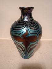 1976 Signed 8.5" Lundberg Studios Iridescent Art Glass Vase