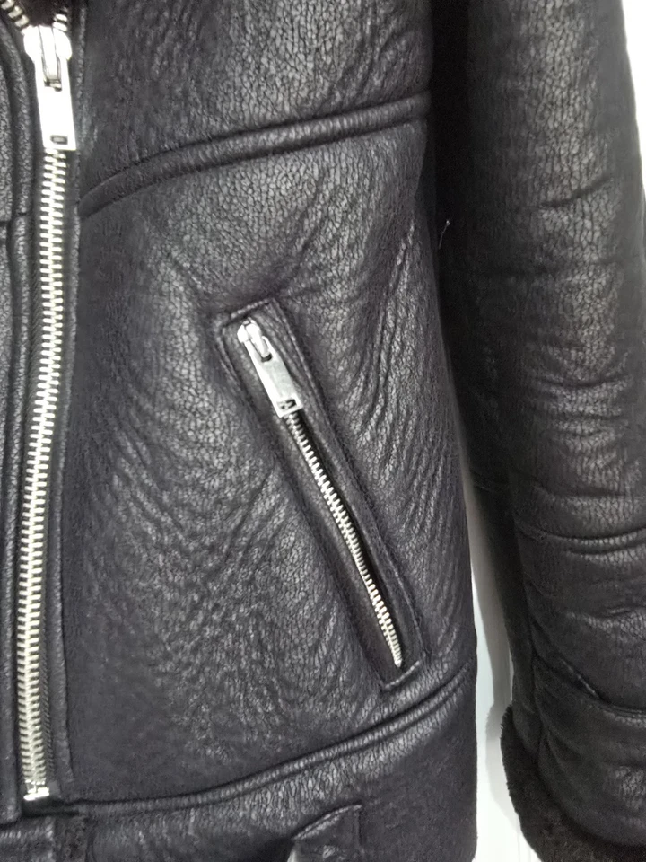 Chaqueta de aviador Missguided negra de piel de oveja sintética talla 6 Foto 4 de 4