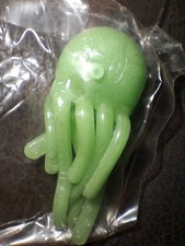 Vintage Kellogg  s Cereal Premium Wacky Wall Walker 1 Octopus Sealed GREEN