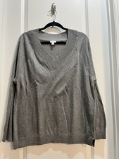 J JILL Gray Knit Pullover Sweater Large Vneck Armpit To Armpit 24 Length 28