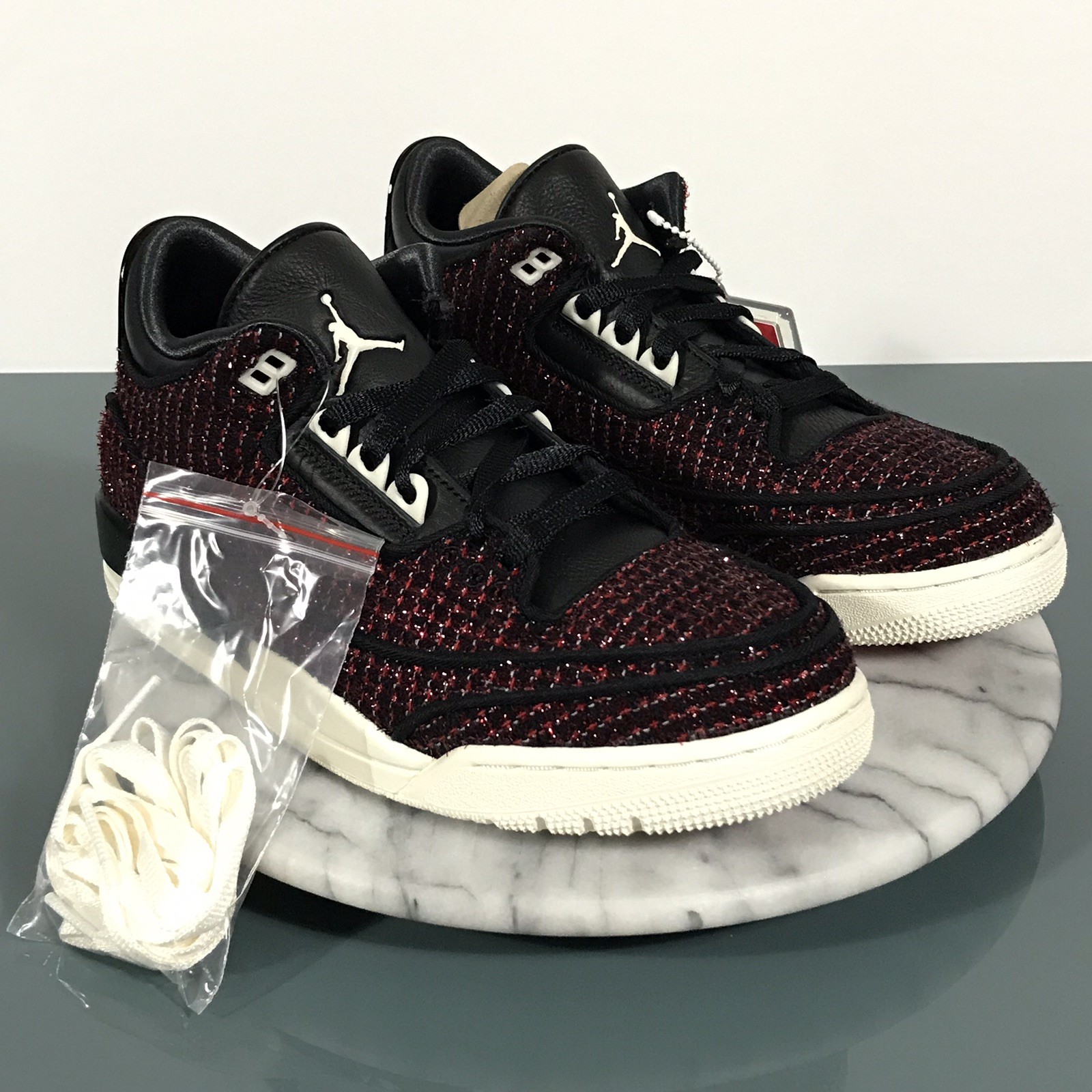 Nike Air Jordan 3 Retro Vogue SE AWOK AWOK AWOK NRG Anna Wintour Womens Size 8 BQ3195 601 ebbebc Nike Air Jordan 3 Retro Vogue SE AWOK AWOK AWOK NRG Anna Wintour Womens Size 8 BQ3195 601 ebbebc