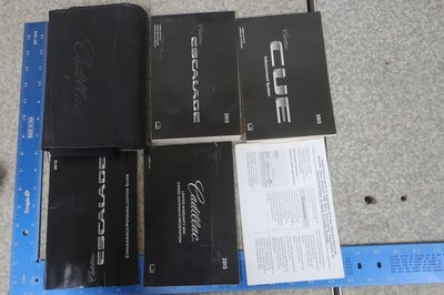 Cadillac Escalade LUXURY PREMIUM PLATINUM Owner's Manual 2015 Navigation 15 OM30