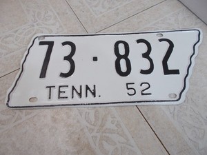 1952 Tennessee License Plate Repaint (E-2)