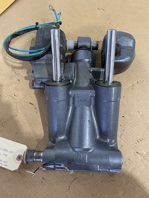 YAMAHA 150 175 200 225 250 HP POWER TRIM TILT UNIT SHOWA *needs repair*