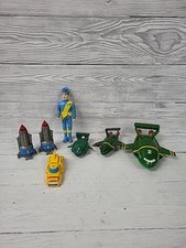 Thunderbird Bundle Spaceship/Rocket Bandai 1992/Charlton 1999. PD