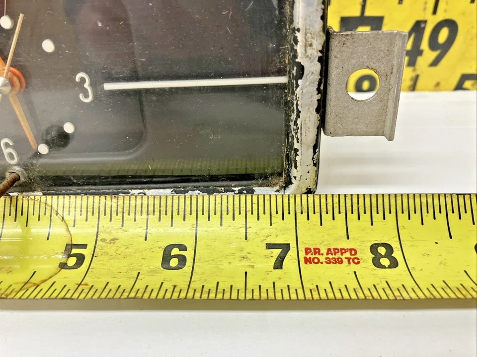 Reloj Buick Roadmaster 1957-1958/Especial/Century (642) usado funcionando OEM Foto 3 de 4