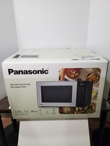 New & Sealed Panasonic 1.2 cu ft Inverter Microwave Free Shipping!