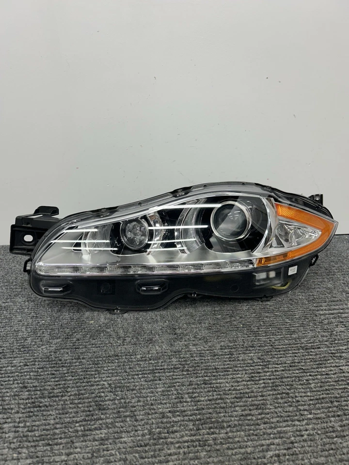 Faro LED (izquierdo/conductor) OEM 2010-2015 Jaguar XJ xenón AW9313W030BD Foto 4 de 4