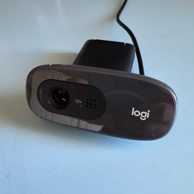 Logitech Logi C270HD Webcam 720p V-U0018 Built In Mic USB Computer Camera /DO