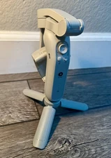 Blink Focus XbotGo AI Auto Sports Gimba Camera 3-Axis Gimbal Stabilizer