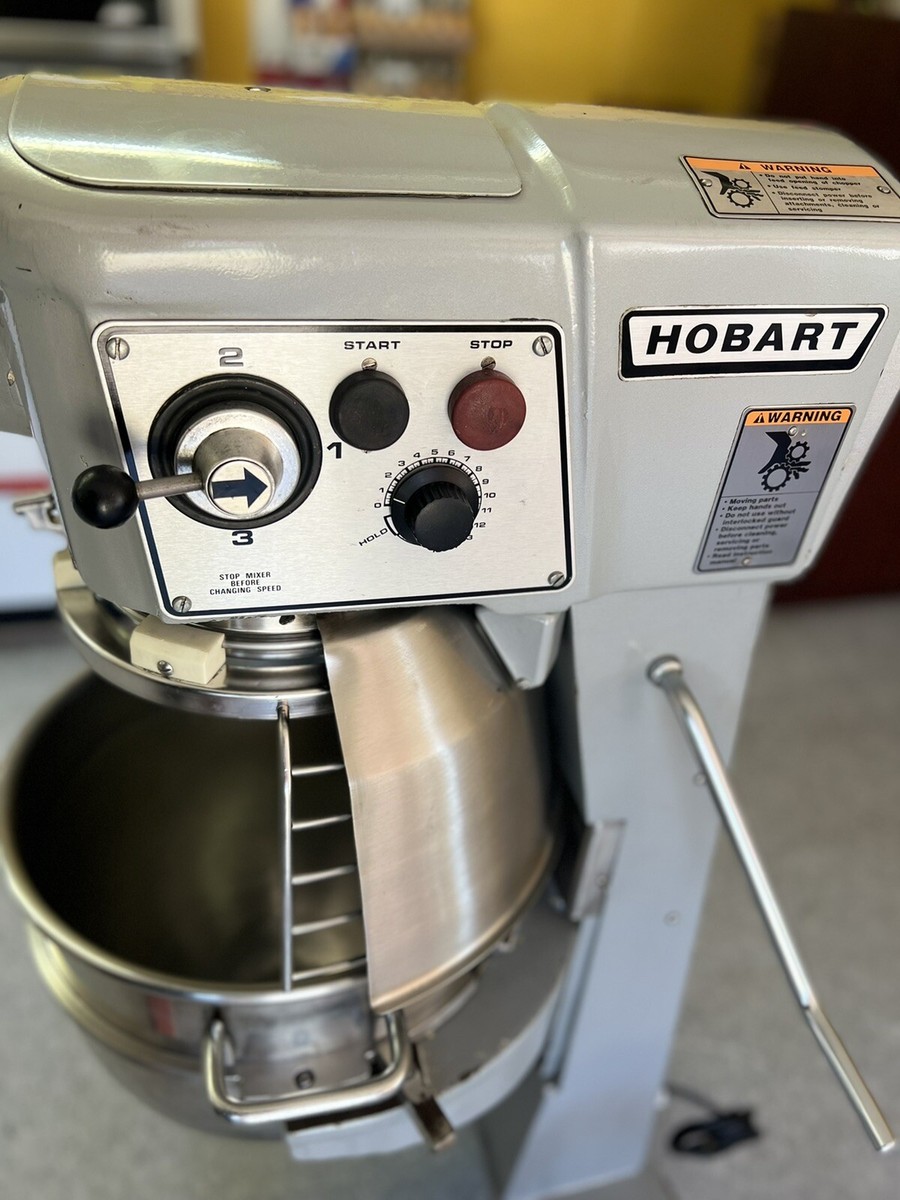 Hobart Mixer D300T 30 Qt W/SS OEM Bowl, Hook, Flat Beater Hobart Mixer D300T 30 Qt W/SS OEM Bowl, Hook, Flat Beater