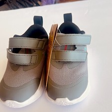 Nike Star Runner 3 TDV SMOKE GREY/SIREN RED-BLACK DA2778 008 SZ: 7c LACE STRAP