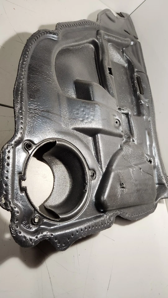 Puerta trasera izquierda de fábrica para Mercedes Benz C180 C280 C55 AMG 2000-2007 Foto 3 de 4