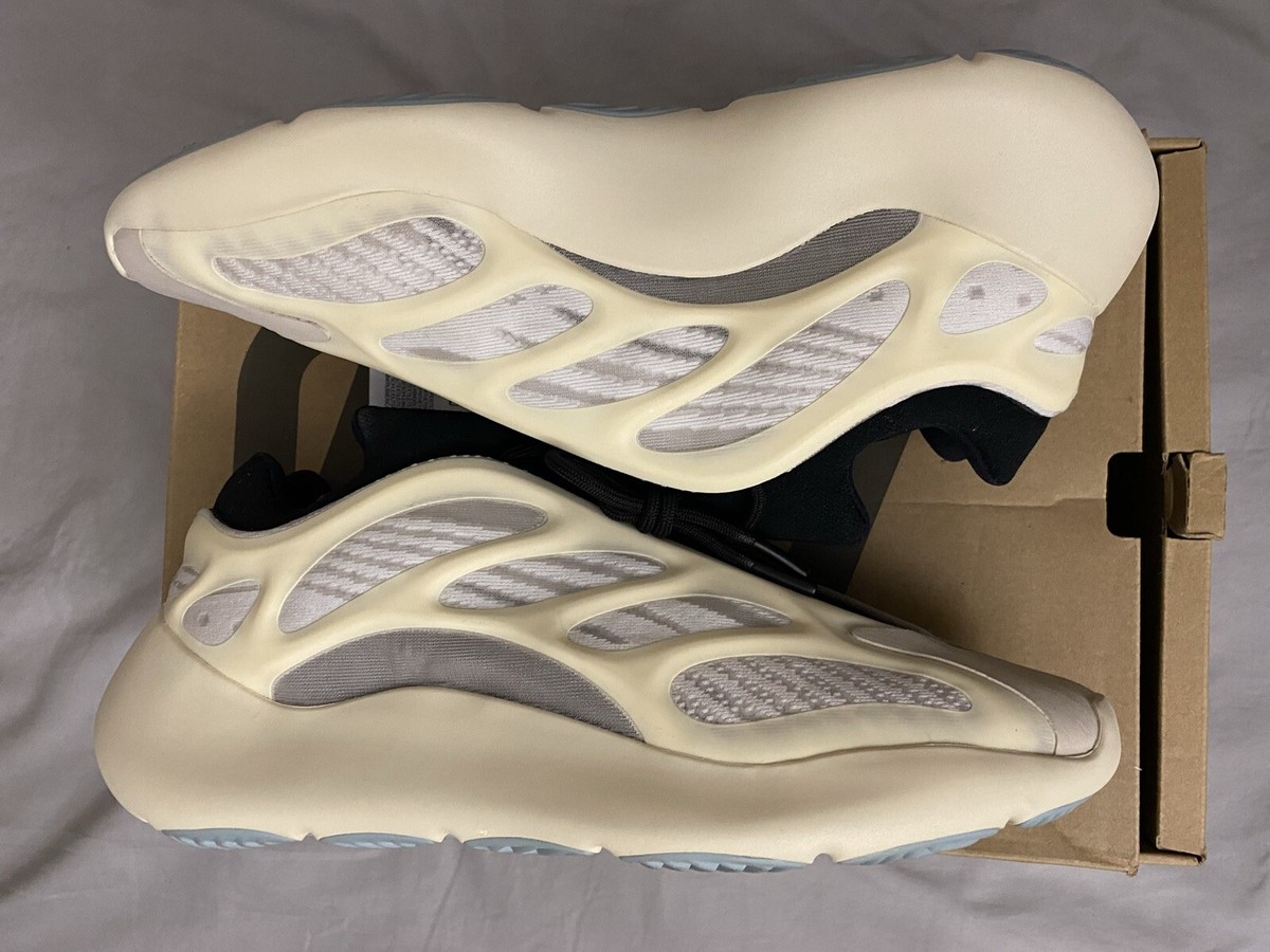 靴 adidas YEEZY 700 V3 AZAEL 23.5 adidas Yeezy 700 V3 Azael Men's - FW4980 - US