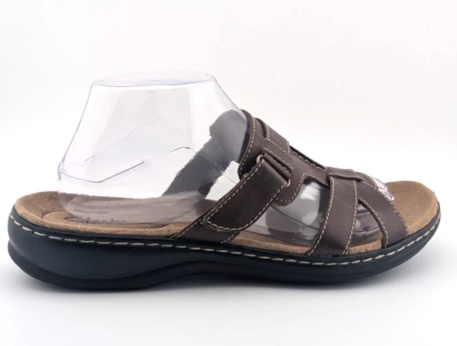 Sandalias Clarks Collection Ultimate Comfort para mujer talla 10M cuero marrón toboganes Foto 2 de 4