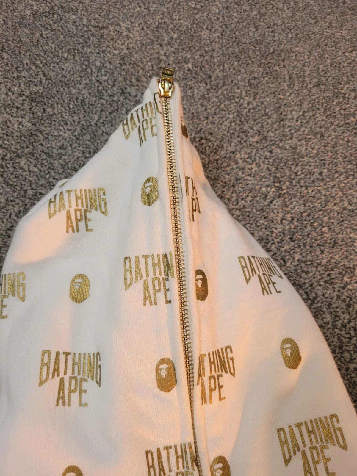 A BATHING APE (BAPE) BAPE Monogram BAPE logo full zip hoodie White x G A Bathing Ape Size M