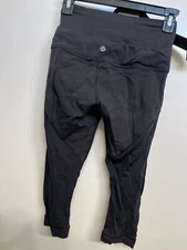 LULULEMON LUON LOGO MULTI POCKET ON WAIST LINE CUTE CROP BLACK YOGA PANTS 2
