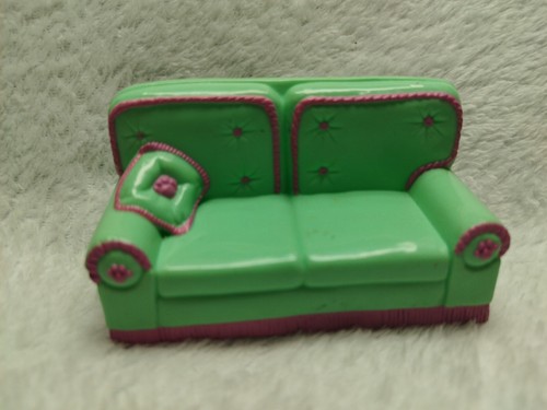 RARE 1995 Dollhouse Furniture Retro Green Sofa Couch 10cm Vintage Miniature Deco - Picture 3 of 5