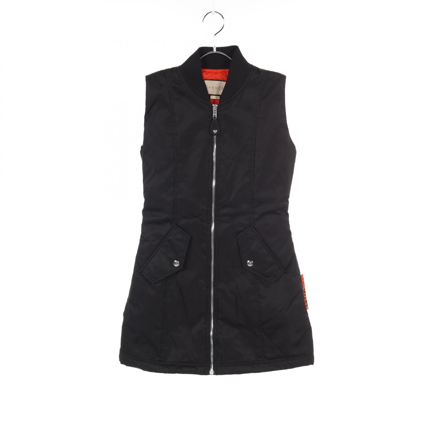 Robe GUCCI Gucci étiquette #36 mini gilet sans manches 772113 nylon noir occasion