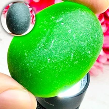 Magic River Rock Cave Gems Healing Stone Leklai Naga Egg Green Thai Amulet 18239